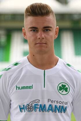 24.07.2017 - SpVgg Spielvereinigung Greuther Fürth Kleeblatt - 2. Fußball Bundesliga BL - Saison 2017 2018 - Fototermin Porträttermin Portraittermin - - Daniel Steininger ( 31, SpVgg Greuther Fürth ) - Einzelbild Einzelfoto Portrait Porträt Kopfbild