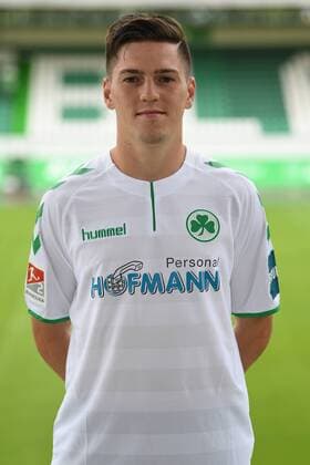 24.07.2017 - SpVgg Spielvereinigung Greuther Fürth Kleeblatt - 2. Fußball Bundesliga BL - Saison 2017 2018 - Fototermin Porträttermin Portraittermin - - Dominik Schad (35, SpVgg Greuther Fürth ) - Einzelbild Einzelfoto Portrait Porträt Kopfbild