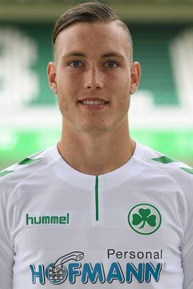 24.07.2017 - SpVgg Spielvereinigung Greuther Fürth Kleeblatt - 2. Fußball Bundesliga BL - Saison 2017 2018 - Fototermin Porträttermin Portraittermin - - David Raum (39, SpVgg Greuther Fürth ) - Einzelbild Einzelfoto Portrait Porträt Kopfbild