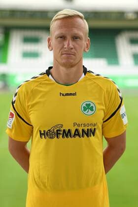 24.07.2017 - SpVgg Spielvereinigung Greuther Fürth Kleeblatt - 2. Fußball Bundesliga BL - Saison 2017 2018 - Fototermin Porträttermin Portraittermin - - Sascha Burchert (30, SpVgg Greuther Fürth ) - Einzelbild Einzelfoto Portrait Porträt Kopfbild