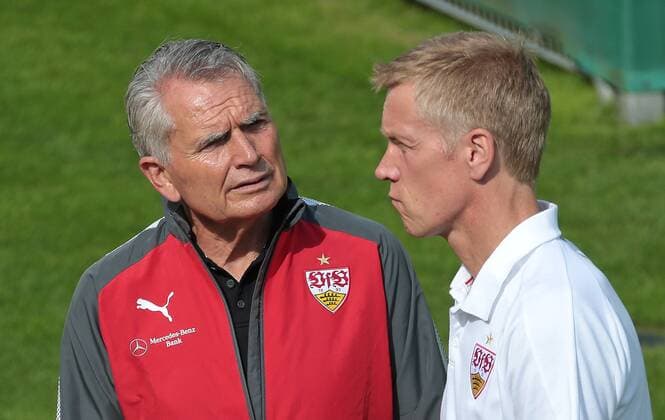 28.07.2017, Österreich, Neustift Fußball VfB Stuttgart Trainingslager im Stubaital, v.l. VfB Präsident Wolfgang Dietrich, VfB Sportdirektor Jan Schindelmeiser