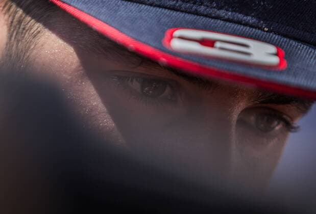 July 28, 2017 - MogyoroD, Hungary - Daniel Ricciardo of Australia and Red Bull Racing driver gives interview after the free practice session at Pirelli Hungarian Formula 1 Grand Prix on Jul 28, 2017 in Mogyorod, Hungary. F1 Grand Prix of Hungary - Practice  - ZUMAn230 20170728_zaa_n230_224 Copyright: xRobertxSzaniszlox