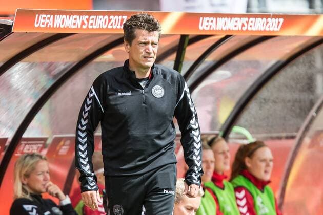 ROTTERDAM, 30-07-2017 , EK Vrouwenvoetbal 2017 , Women s Euro 2017 , Kwartfinale Duitsland - Denemarken , Sparta Stadion het Kasteel , Coach van Denemarken Nils Nielsen Duitsland - Denemarken  x1659311x