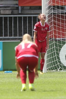 Katrine Veje of Denmark women during the UEFA WEURO 2017 quarter finale match between Germany and Denmark at the Sparta stadium Het Kasteel on July 30, 2017 in Rotterdam, The Netherlands Women: Germany v Denmark UEFA WEURO 2017 2017 2018 xVIxVIxImagesx xTomxBodexMultimediaxIVx 8348587