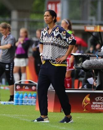 30.07.2017 xcex Niederlande, Holland, Deutschland, Dänemark, Rotterdam, Fussball, Frauenfussball Womens Euro 2017, Frauenfussball EM, Europameisterschaft, Viertelfinale Deutschland gegen Dänemark Bundestrainerin Steffi Jones (Deutschland) an der Seitenlinie
