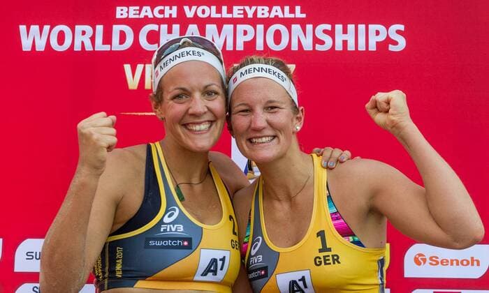 Bilder des Tages - SPORT FIVB Beach volleyball Beachvolleyball World Championships Vienna 2017 am 30.07.2017 Victoria BIENECK, Isabel SCHNEIDER (GER); FIVB Beach Volleyball World Championships Vienna 2017 am 30.07.2017, Donauinsel Wien (Oesterreich). xPWx