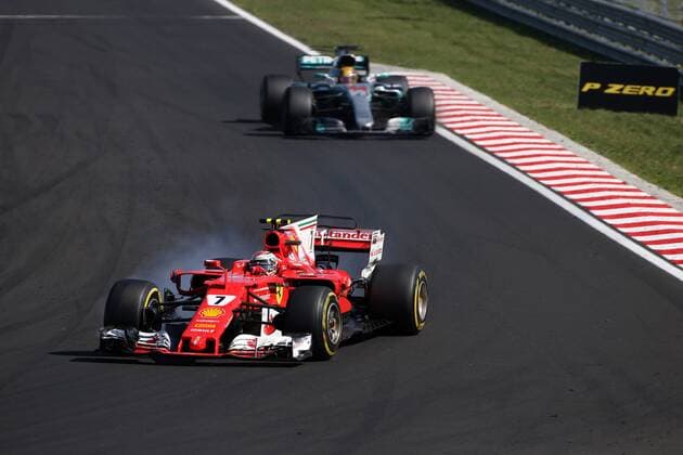 Hungarian Grand Prix, Hungaroring 27 - 30 July 2017 30.07.2017 - Race, Kimi Raikkonen (FIN) Scuderia Ferrari SF70H lr Lewis Hamilton (GBR) Mercedes AMG F1 W08 