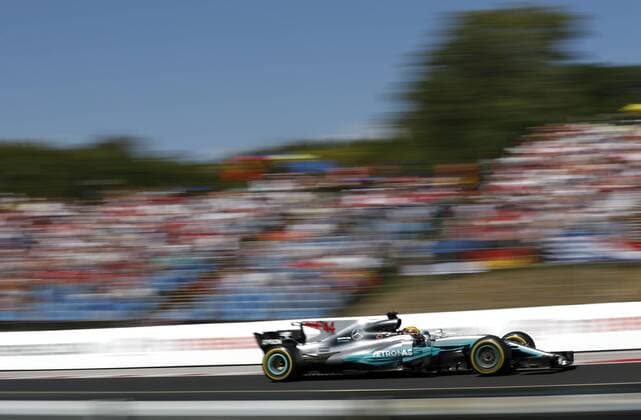Motorsports: FIA Formula One World Championship WM Weltmeisterschaft 2017, Grand Prix of Hungary, 44 Lewis Hamilton (GBR, Mercedes AMG Petronas F1 Team), Budapest Hungary xHOCHxZWEIx