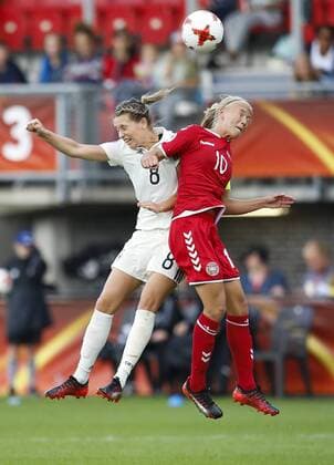 (170730) -- ROTTERDAM, July 30, 2017 -- Pernille Harder (R) of Denmark heads the ball with Lena Goessling of Germany during the UEFA Women s EURO 2017 soccer tournament quarter-final match between Germany and Denmark at Sparta Stadium in Rotterdam, the Netherlands, July 30, 2017. Denmark won 2-1. ) (SP)NETHERLANDS-ROTTERDAM-UEFA-WOMEN S EURO 2017-QUARTER FINAL YexPingfan 