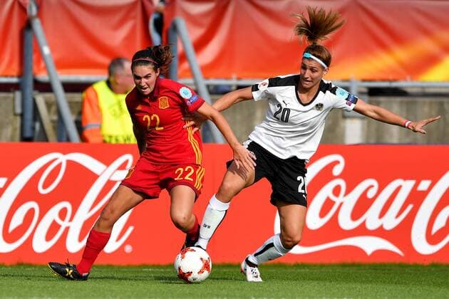 SOCCER - UEFA EURO EM Europameisterschaft Fussball 2017 TILBURG,NETHERLANDS,30.JUL.17 - WOMEN SOCCER - UEFA Women s European Championship EM Europameisterschaft 2017, quarterfinal, Austria vs Spain. Image shows Mariona Caldentey (ESP) and Lisa Makas (AUT). GEPAxpictures xFlorianxErtl