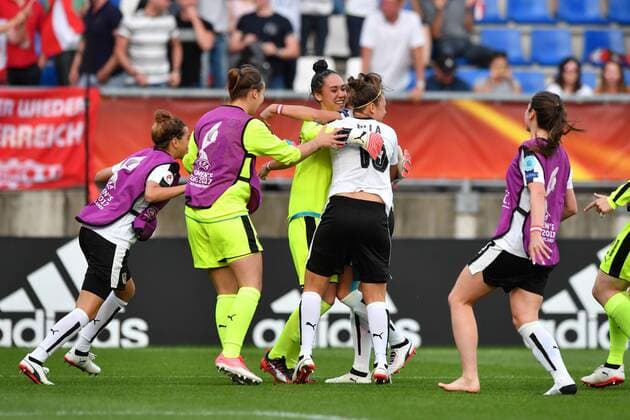 SOCCER - UEFA EURO EM Europameisterschaft Fussball 2017 TILBURG,NETHERLANDS,30.JUL.17 - WOMEN SOCCER - UEFA Women s European Championship EM Europameisterschaft 2017, quarterfinal, Austria vs Spain. Image shows the rejoicing of AUT. GEPAxpictures xFlorianxErtl