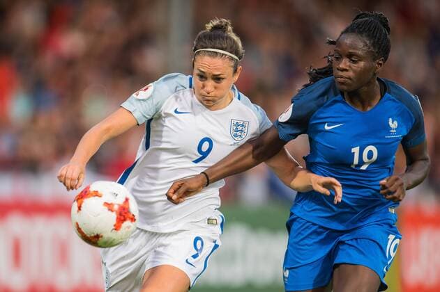 (L-R) Jodie Taylor of England women, Griedge Mbock Bathy Nka of France women during the UEFA WEURO 2017 quarter finale match between England and France at The Adelaarshorst on July 30, 2017 in Deventer, The Netherlands Women: England vs France UEFA WEURO 2017 2017 2018 xVIxVIxImagesx xGerritxvanxKeulenxIVx 8355212
