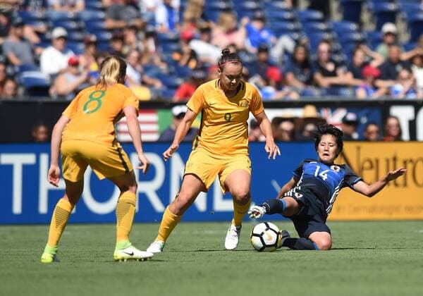 SAN DIEGO, CA - JULY 30: Yu Nakasato (14) of Japan slide tackles Caitlin Foord (9) of Australia during the Tournament of Nations soccer match between Japan and Australia on July 30, 2017 at Qualcomm Stadium in San Diego, CA. (Photo by Chris Williams Icon Sportswire) SOCCER: JUL 30 Tournament of Nations - Japan v Australia Icon00717073016050 EDITORIAL USE ONLY