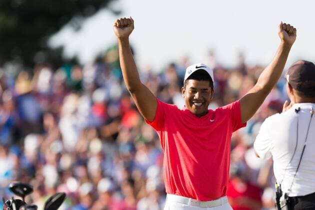 July 30, 2017: Jhonattan Vegas (VEN) celebrates the victory in the final round of the RBC Canadian Open at Glen Abbey Golf Club in Oakville, Ontario, Canada. Jhonattan Vegas (VEN) won the Canadian Open in a one hole playoff with Charley Hoffman to earn the win for the second consecutive year. CSM PGA Golf Herren 2017: RBC Canadian Open JUL 30 - ZUMAc04_ 20170730_zaf_c04_256 Copyright: xDanielxLeax