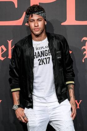 Brazilian football star Neymar, or Neymar Jr., poses as he arrives at the fashion show of the Replay Fall Winter 2017 18 collection with a label heritage for new Rebels & Heroes in Shanghai, China, 31 July 2017. Neymar flashes trendy look to highlight Replay Fall Winter 2017 18 collection show in Shanghai  pbu660737_19