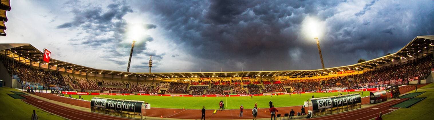 Erfurt , 010817 , Fussball 3.Liga FC Rot Weiss Erfurt gegen FC Hansa Rostock im Bild: Stadionübersicht ,
