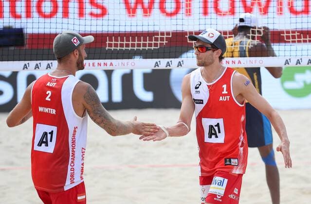Beach volleyball Beachvolleyball - FIVB World Championships 2017 VIENNA,AUSTRIA,02.AUG.17 - BEACH VOLLEYBALL - FIVB World Championships. Image shows the rejoicing of Robin Seidl and Tobias Winter (AUT). GEPAxpictures xChristianxWalgram
