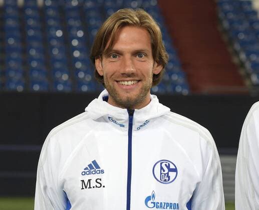 Fußball, GER, 1.BL, Porträttermin 2017 2018, FC Schalke 04, Video Analyst Mirco Schueller (Schalke 04)