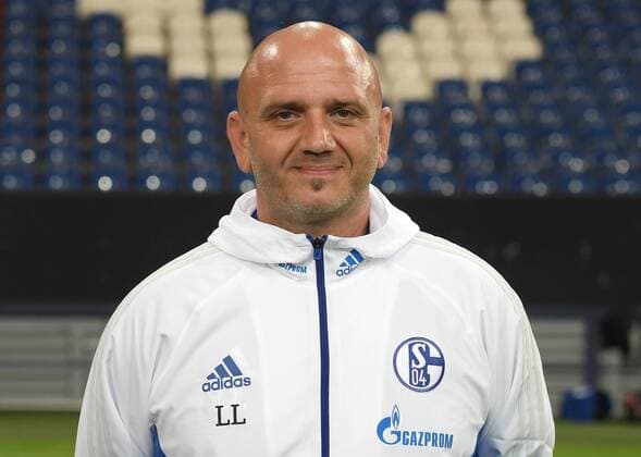 Fußball, GER, 1.BL, Porträttermin 2017 2018, FC Schalke 04, Busfahrer Lars Laser (FC Schalke 04)