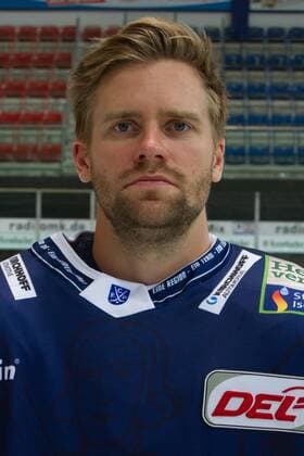 3 Johan Larsson Offizielle Mannschaftsbilder Iserlohn Roosters, Eishockey, DEL, 01.08.17 Iserlohn Nordrhein-Westfalen Germany Copyright: xAgentur54Gradx SebastianxSendlakx