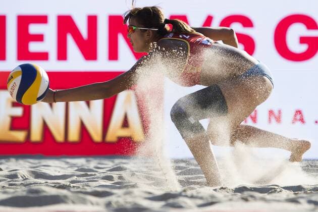 VIENNA, AUSTRIA - AUGUST 01: Yuan Yue of China in action during Day 5 of the FIVB Beach volleyball Beachvolleyball World Championships 2017 on August 1, 2017 in Vienna, Austria. (Photo by Malte Christians Hoch Zwei) Vienna Austria xHOCHxZWEIx