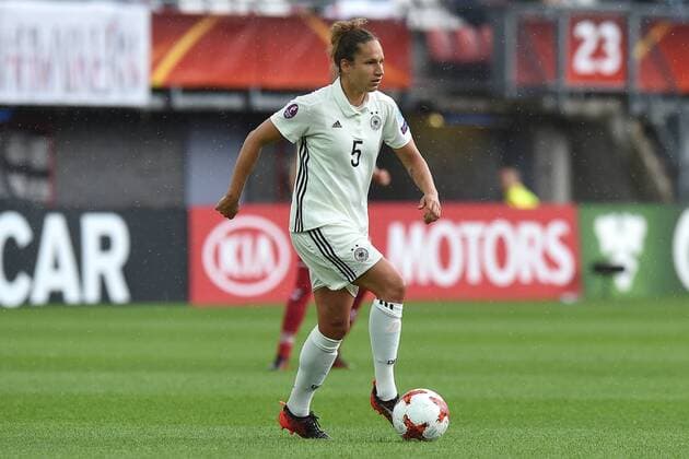 Fußball UEFA Women s Euro Viertelfinale Deutschland - Dänemark am 30.07.2017 im Sparta Stadion in Rotterdam Babett Peter ( Deutschland ) xRx