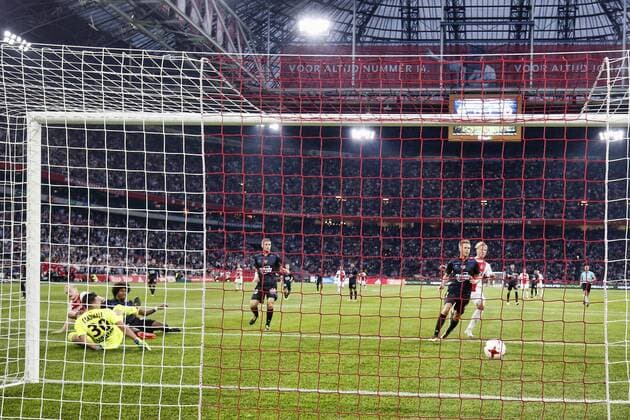 AMSTERDAM, Stadion de Arena , 02-08-2017 , Voorronde Champions League seizoen 2017 2018 . Ajax - Nice. Donny van de Beek scoort de 1-1. Ajax - Nice  x1661100x