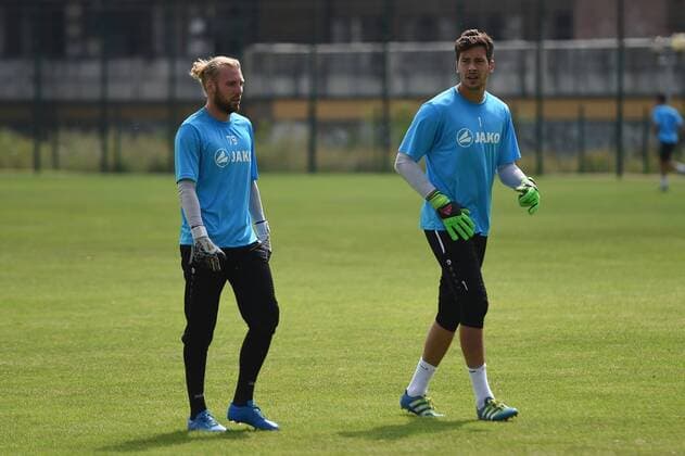 Fussball, Herren, Regionalliga Nordost, Saison 2017 18, Training BFC Dynamo, TW Kevin Sommer (Nr. 79, BFC Dynamo) und TW Bernhard Hendl (Nr. 1, BFC Dynamo), 03.08.17, Copyright: xMichaelxHundtx xMatthiasxKochx