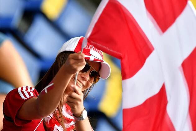 SOCCER - UEFA EURO EM Europameisterschaft Fussball 2017 BREDA,NETHERLANDS,03.AUG.17 - WOMEN SOCCER - UEFA Women s European Championship EM Europameisterschaft 2017, semifinal, Denmark vs Austria. Image shows a fan. GEPAxpictures xFlorianxErtl