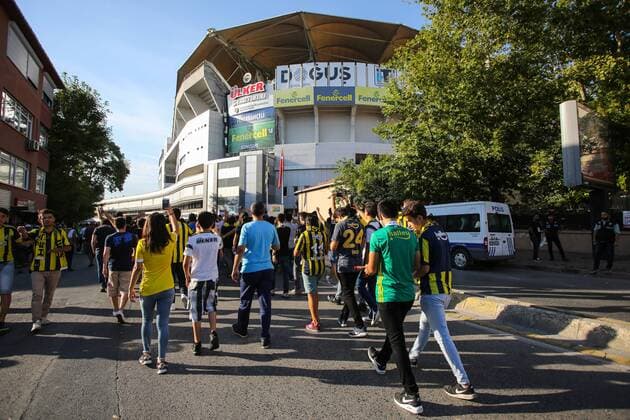 SOCCER - UEFA EL quali, Fenerbahce vs Sturm ISTANBUL,TURKEY,03.AUG.17 - SOCCER - UEFA Europa League qualification, Fenerbahce Istanbul vs SK Sturm Graz. Image shows fans of Fenerbahce and the stadium. GEPAxpictures xDanielxGoetzhaber