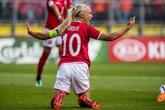 BREDA - 03-08-2017. Rat Verleghstadion , EK vrouwenvoetbal, Woman s Euro 2017, halve finale Denemarken - Oostenrijk , Pernille Harder claimt een strafschop Denemarken - Oostenrijk  x1661801x