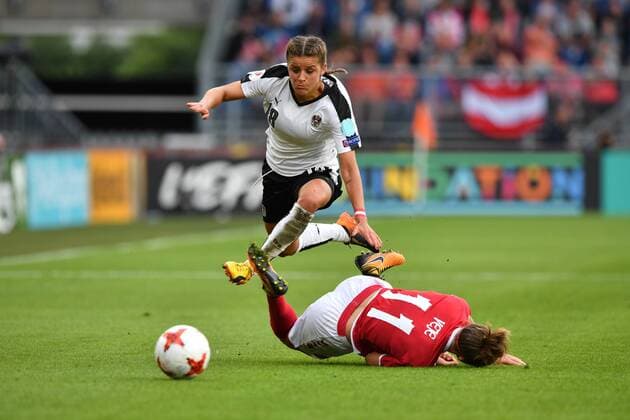 SOCCER - UEFA EURO EM Europameisterschaft Fussball 2017 BREDA,NETHERLANDS,03.AUG.17 - WOMEN SOCCER - UEFA Women s European Championship EM Europameisterschaft 2017, semifinal, Denmark vs Austria. Image shows Laura Feiersinger (AUT) and Katrine Veje (DEN). GEPAxpictures xFlorianxErtl