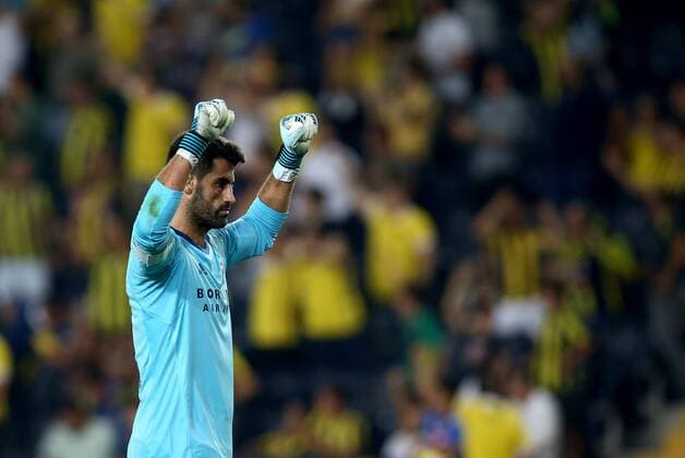 SOCCER - UEFA EL quali, Fenerbahce vs Sturm ISTANBUL,TURKEY,03.AUG.17 - SOCCER - UEFA Europa League qualification, Fenerbahce Istanbul vs SK Sturm Graz. Image shows the rejoicing of Volkan Demirel (Fenerbahce). GEPAxpictures xDanielxGoetzhaber