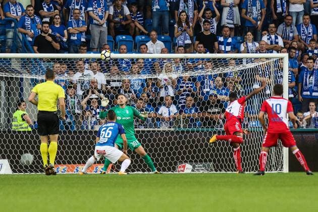 03.08.2017, Poznan , Lech Poznan - FC Utrecht , European football UEFA Europa League Lech Poznan - FC Utrecht , N Z Gyrano Kerk (Utrecht) gol bramka, Matus Putnocky (Lech) , FOT. Adam Jastrzebowski newspix.pl --- Newspix.pl  20170803_awj_410