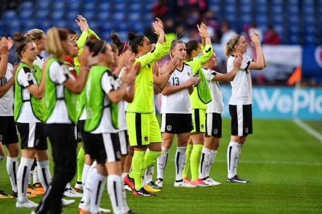 SOCCER - UEFA EURO EM Europameisterschaft Fussball 2017 BREDA,NETHERLANDS,03.AUG.17 - WOMEN SOCCER - UEFA Women s European Championship EM Europameisterschaft 2017, semifinal, Denmark vs Austria. Image shows the team of AUT. GEPAxpictures xFlorianxErtl