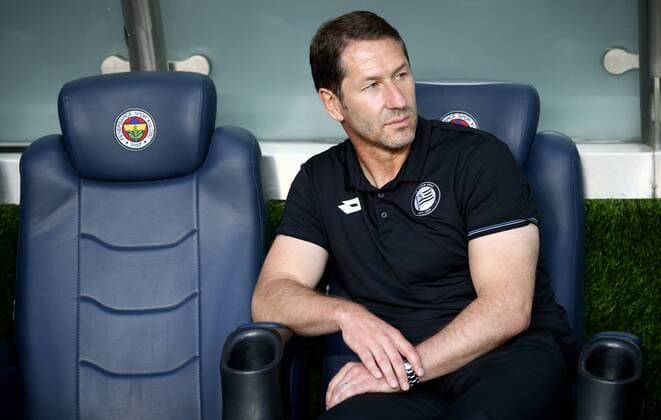 SOCCER - UEFA EL quali, Fenerbahce vs Sturm ISTANBUL,TURKEY,03.AUG.17 - SOCCER - UEFA Europa League qualification, Fenerbahce Istanbul vs SK Sturm Graz. Image shows head coach Franco Foda (Sturm). GEPAxpictures xDanielxGoetzhaber