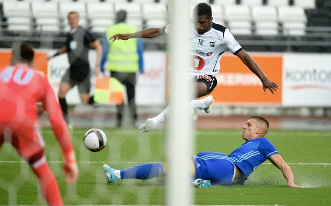 Fotball , 3. august 2017 , Europa League , Qual. Odd - Dinamo Zagreb 0-0 Filip Benkovic , DZ Olivier Occean , Odd 