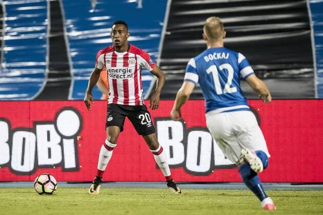 OSIJEK, NK Osijek - PSV, 3-8-2017, voetbal, seizoen 2017-2018, voorronde Europa League, Gradski stadion, PSV speler Joshua Brenet (L), Osijek speler Petar Bockaj (R) Osijek - PSV  x1661939x