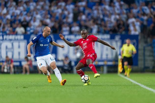 POZNAN 03.08.2017 3 RUNDA KWALIFIKACJI LIGI EUROPY MECZ LECH POZNAN - FC UTRECHT NZ LUKASZ TRALKA EDSON BRAIFHEID FOT. DAMIAN KOSCIESZA 400mm NEWSPIX.PL --- Newspix.pl  20170803_dk_6407