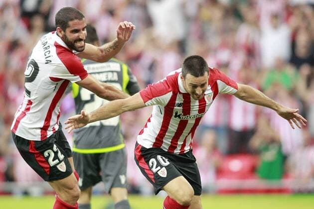 Athletic Club de Bilbao s Raul Garcia (l) and Aritz Aduriz celebrate goal during Europa League Third Qualifying Round, 2nd leg. August, 3rd.  (2017080360)