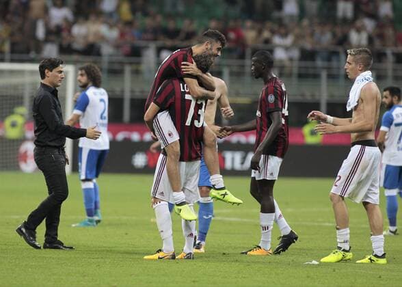 August 3, 2017 - Milan, Italy - The Milan team during the preliminaries of Europa League 2017 2018 match between Milan v Craiova, in Milan, on august 3, 2017 AC Milan v CSU Craiova - UEFA Europa League Third Qualifying Round: Second Leg  - ZUMAn230 20170803_zaa_n230_143 Copyright: xLorisxRosellix