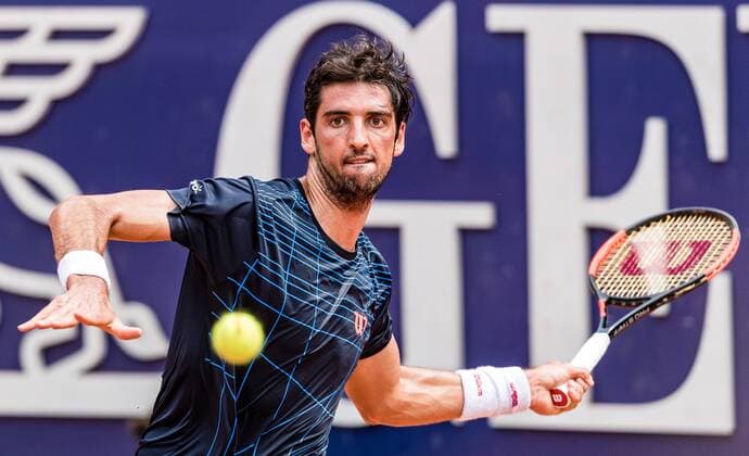 03.08.2017, Sportpark, Kitzbuehel, AUT, ATP Tennis Herren Tour, Generali Open Kitzbuehel, am Donnerstag, 3. August 2017 beim ATP- Tennisturnier Generali Open in Kitzbuehel. Thomaz Bellucci of Brasil during the ATP tennis tournament Generali Open on August 3, 2017 in Kitzbuhel, im Bild Thomaz Bellucci (BRA) Thomaz Bellucci of Brasil during the ATP Generali Open Kitzbuehel Tennis Tournament at the Sportpark in Kitzbuehel, Austria on 2017 08 03. Kitzbuehel EP_ade