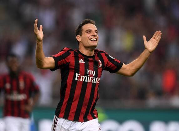 (170804) -- MILAN, Aug. 4, 2017 -- AC Milan s Giacomo Bonaventura celebrates after scoring during the Europa League third qualifying round second leg soccer match against U Craiova at the San Siro Stadium in Milan, Italy, Aug. 3, 2017. AC Milan won 2-0. ) (SP)ITALY-MILAN-SOCCER-EUROPA LEAGUE-AC MILAN-CRAIOVA AlbertoxLingria 