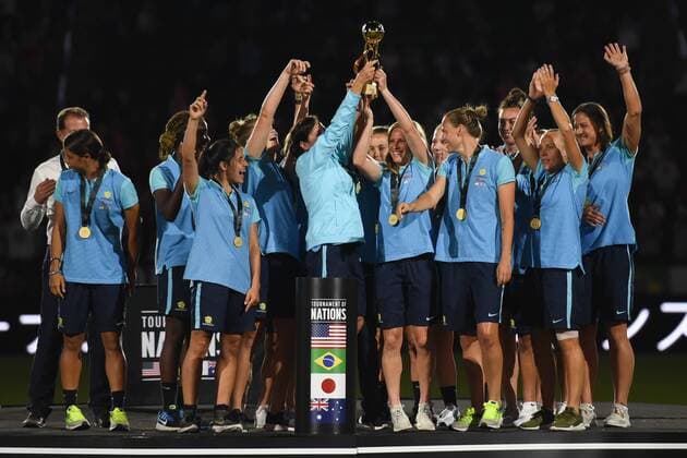 August 3, 2017 - Stubhub Center, California, United States - Carson, CA - Thursday August 03, 2017: Tournament of Nations champions Australia after the 2017 Tournament of Nations match between the women s national teams of the United States (USA) and Japan (JPN) at the StubHub Center. Tournament of Nations champions Australia - ZUMAt139 20170803_zaa_t139_293 Copyright: xBradxSmithx