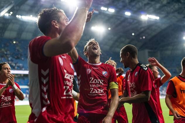 POZNAN 03.08.2017 3 RUNDA KWALIFIKACJI LIGI EUROPY MECZ LECH POZNAN - FC UTRECHT NZ FOT. DAMIAN KOSCIESZA 400mm.pl NEWSPIX.PL --- Newspix.pl  20170803_dk_6801