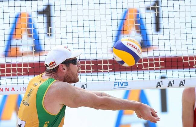 Beach volleyball Beachvolleyball - FIVB World Championships 2017 VIENNA,AUSTRIA,04.AUG.17 - BEACH VOLLEYBALL - FIVB World Championships. Image shows Alison Cerutti (BRA). GEPAxpictures xChristianxWalgram