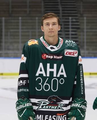 Jaroslav Hafenrichter (Augsburger Panther 77) Eishockey, GER, DEL, Porträttermin 2017 2018, Augsburger Panther,