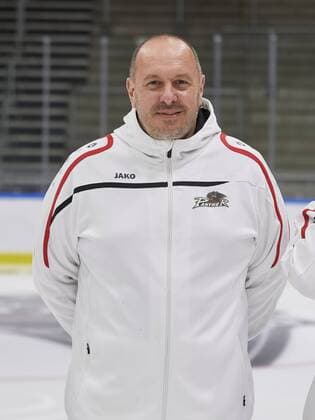 Volker Reinhardt (Betreuer Augsburger Panther) Eishockey, GER, DEL, Porträttermin 2017 2018, Augsburger Panther,