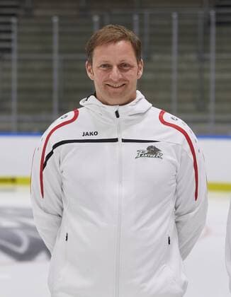Harry Swatosch (Augsburger Panther, Sportwissenschaftler) Eishockey, GER, DEL, Porträttermin 2017 2018, Augsburger Panther,