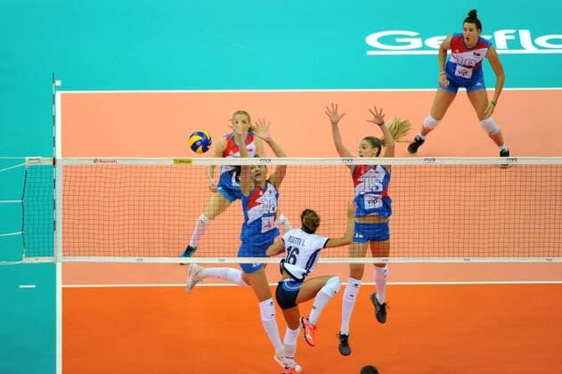 NANJING, CHINA - AUGUST 04: Players of Serbia block the ball during the group match of 2017 Nanjing FIVB World Grand Prix Finals between Serbia and Italy at Nanjing Olympic Sports Center on August 4, 2017 in Nanjing, Jiangsu Province of China.  Copyright: xVCGx CFP111122794220 